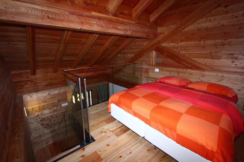 마돈나 디 캄필리오 Pra De La Casa B&B 객실 사진